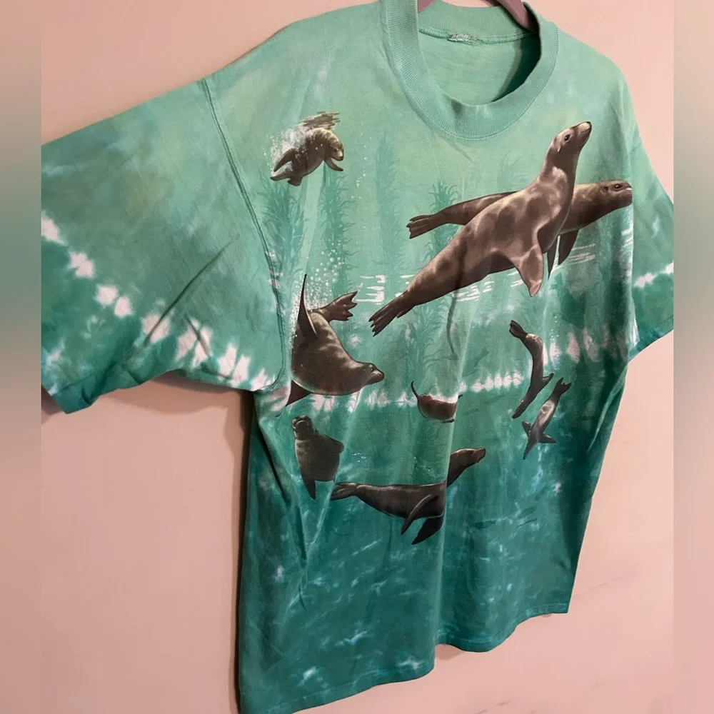 Vintage 90’s Liquid Blue Tie Dye Seals Marine Print T-Shirt Men’s Size L / XL - Picture 6 of 9